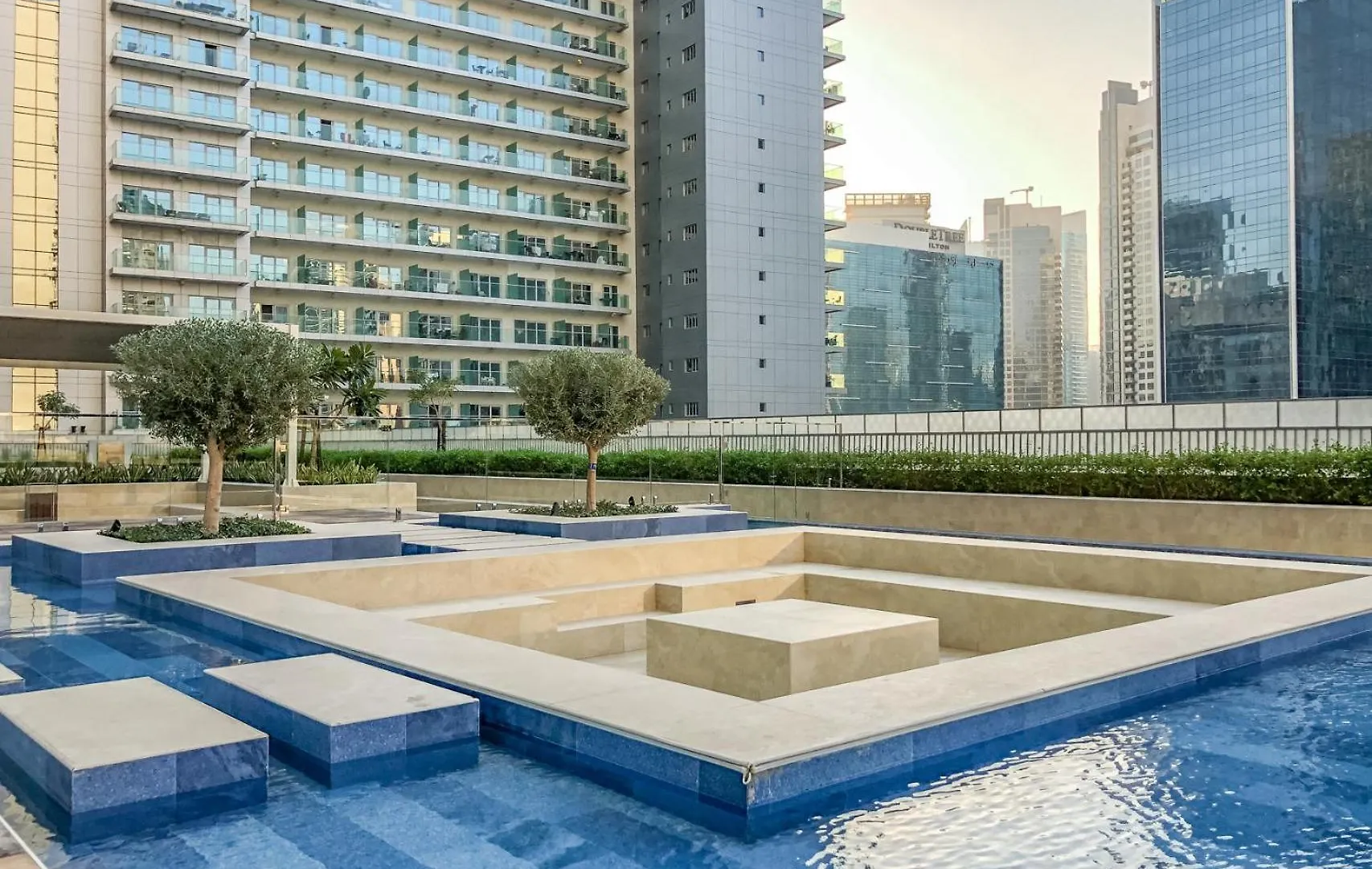 Deluxeliving At Vera Tower - Full Burj Khalifa View - Brand New Luxury Apartment Dubai