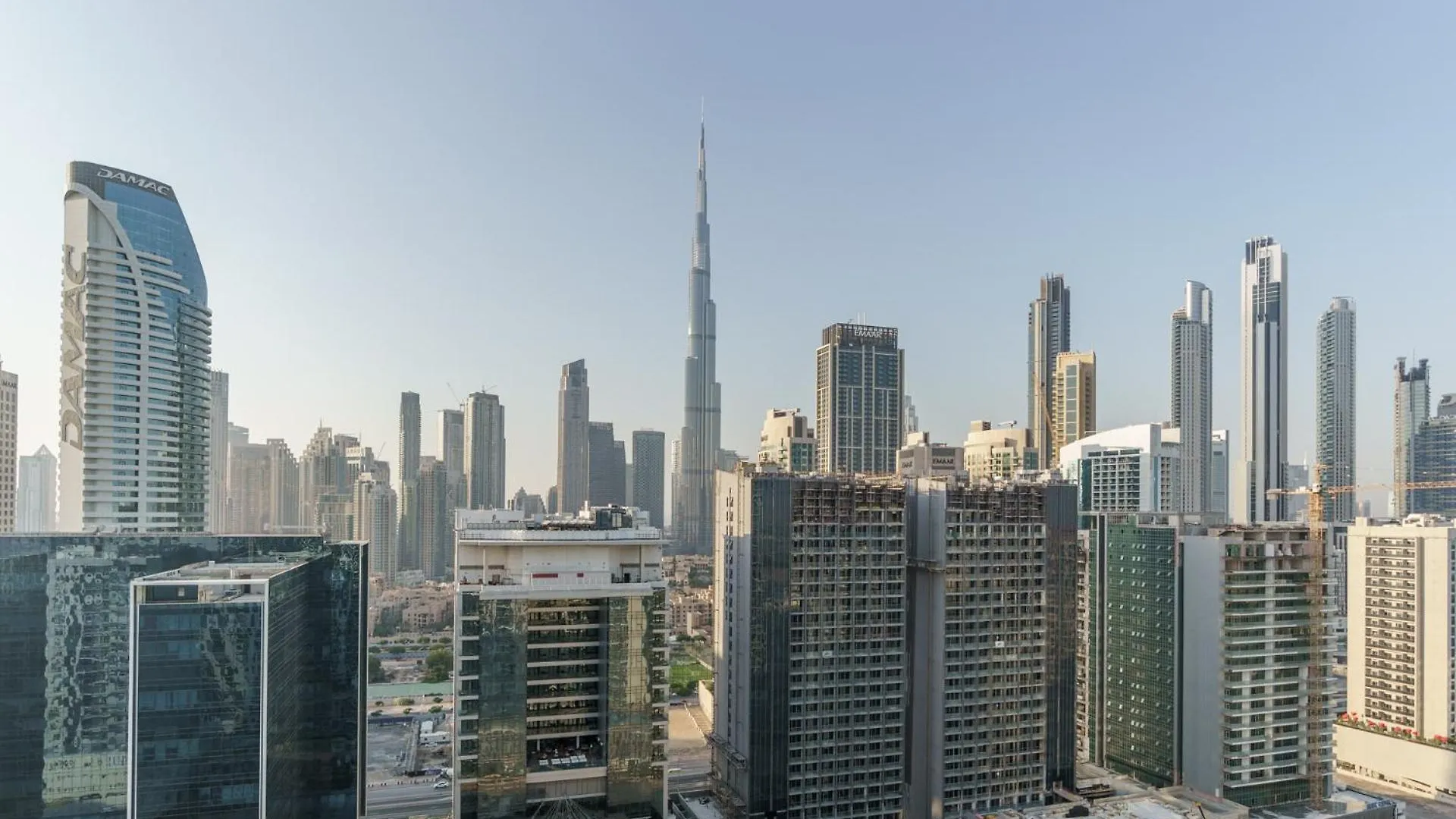 Deluxeliving At Vera Tower - Full Burj Khalifa View - Brand New Luxury Apartment Dubai