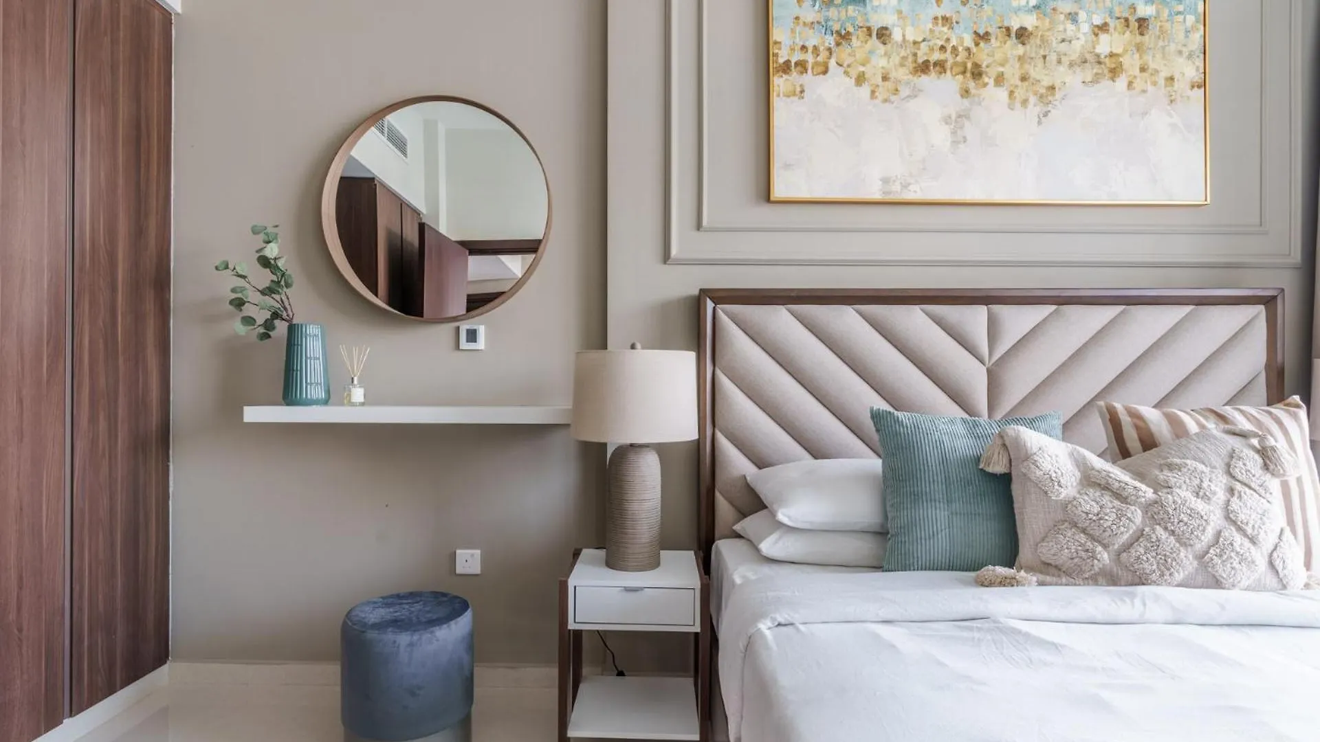 Deluxeliving At Vera Tower - Full Burj Khalifa View - Brand New Luxury Apartment Dubai